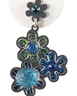 Yoolie Triple Flower Earrings