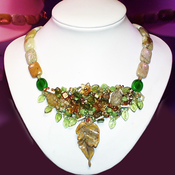 Necklace - A Flower Garden Neck