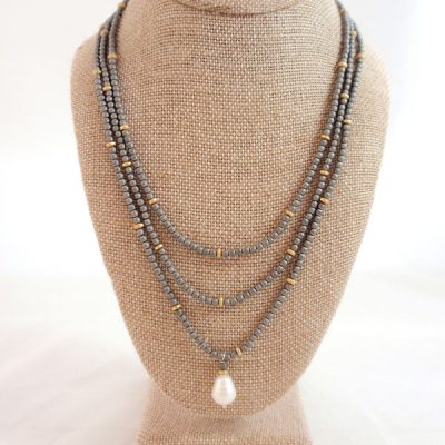 Hemitite Necklace with Pearl Pendant