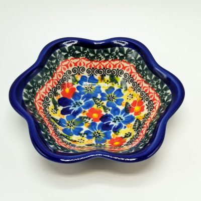 Scalloped Flower Bowl - RedBlueFlowers