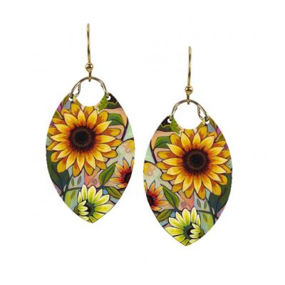 Daisy Mae Oval Earring