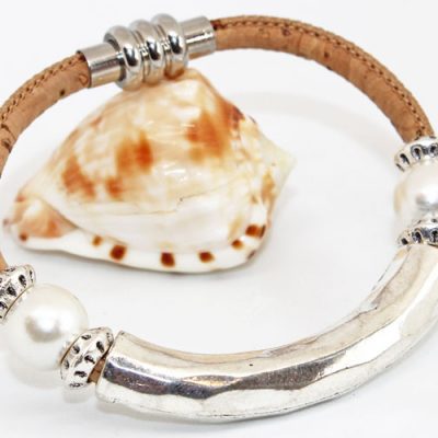 Chunky Beaded Cork Bracelet with Pearls